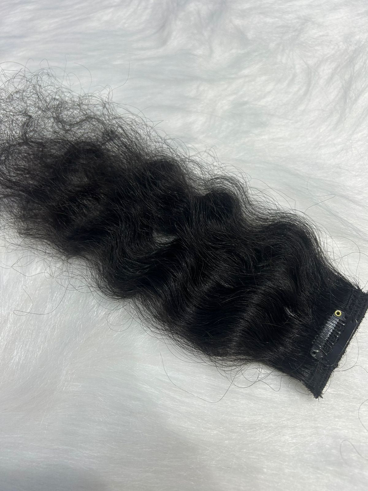 Curly Single Clip Volumizer